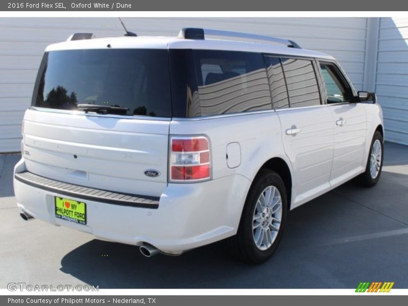 Oxford White / Dune 2016 Ford Flex SEL