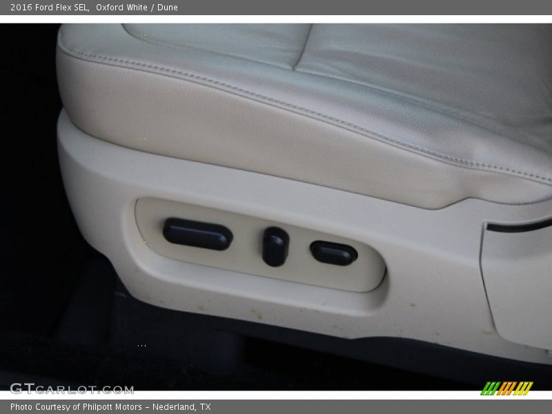 Oxford White / Dune 2016 Ford Flex SEL