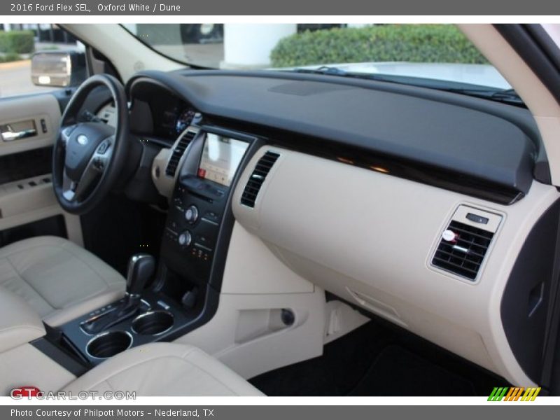 Oxford White / Dune 2016 Ford Flex SEL