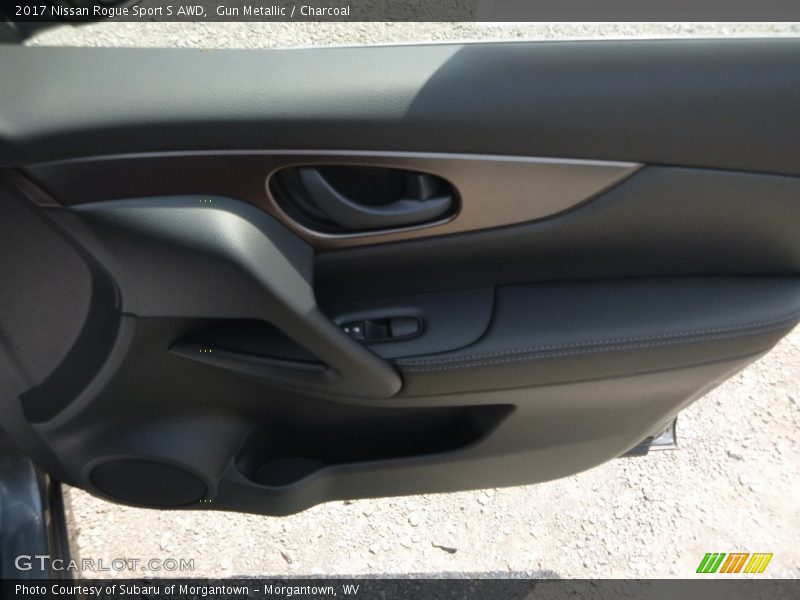 Gun Metallic / Charcoal 2017 Nissan Rogue Sport S AWD