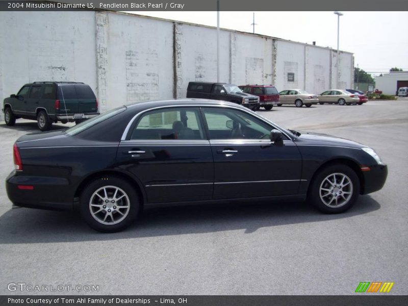 Pendleton Black Pearl / Gray 2004 Mitsubishi Diamante LS