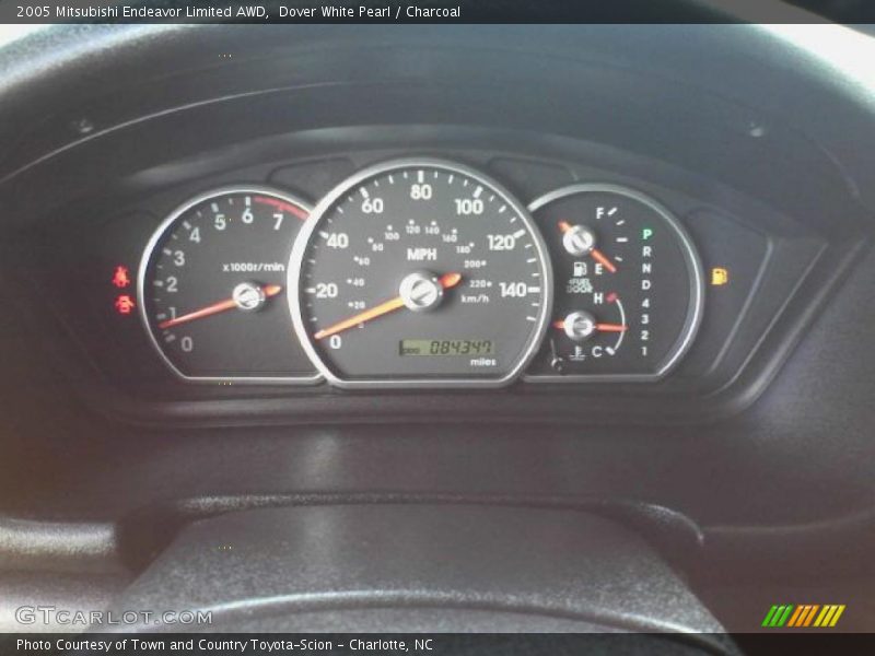 Dover White Pearl / Charcoal 2005 Mitsubishi Endeavor Limited AWD