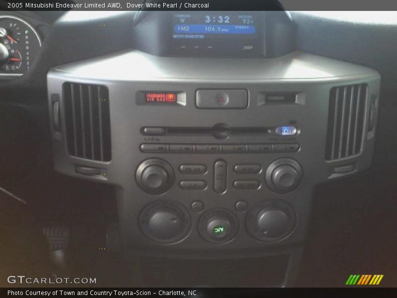 Dover White Pearl / Charcoal 2005 Mitsubishi Endeavor Limited AWD