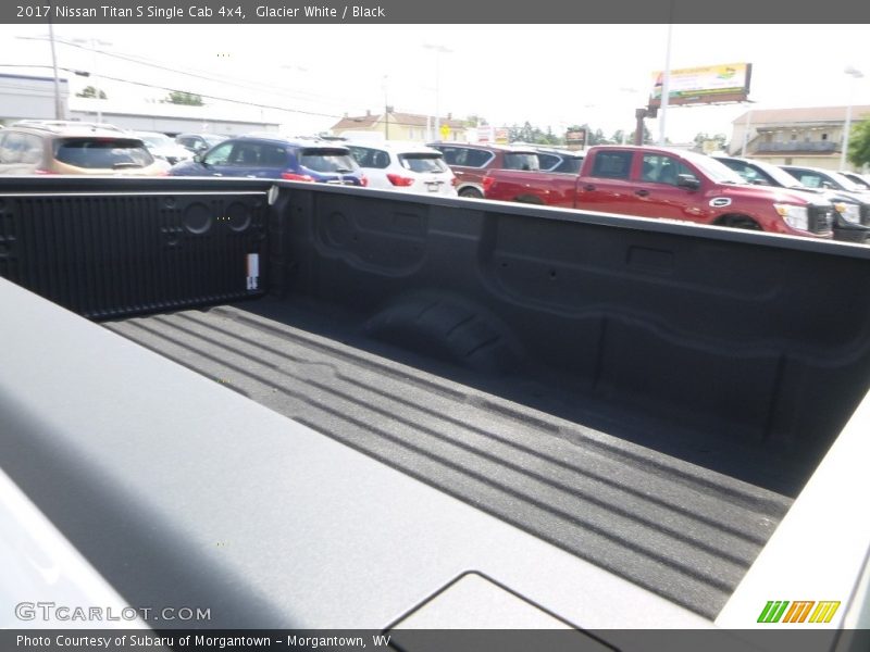 Glacier White / Black 2017 Nissan Titan S Single Cab 4x4