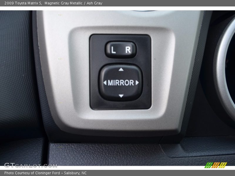 Magnetic Gray Metallic / Ash Gray 2009 Toyota Matrix S