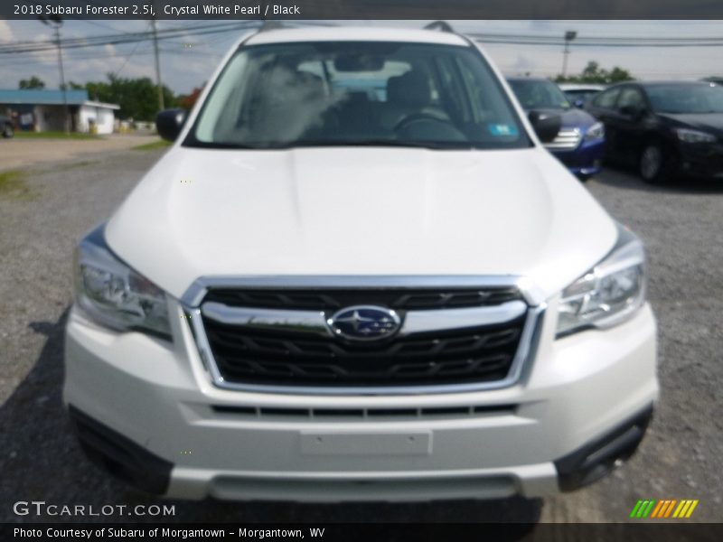 Crystal White Pearl / Black 2018 Subaru Forester 2.5i