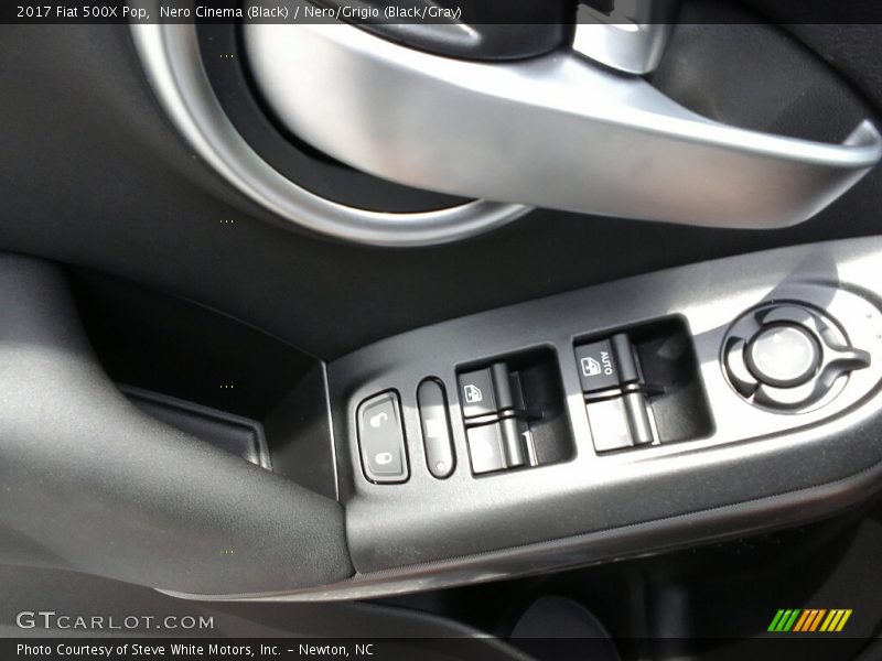 Nero Cinema (Black) / Nero/Grigio (Black/Gray) 2017 Fiat 500X Pop