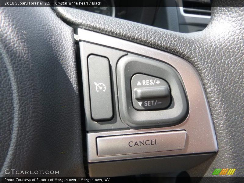 Crystal White Pearl / Black 2018 Subaru Forester 2.5i