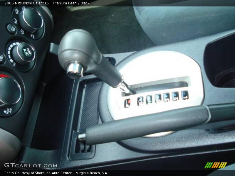 Titanium Pearl / Black 2006 Mitsubishi Galant ES