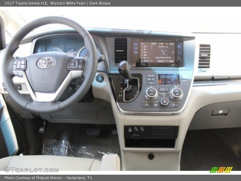 Blizzard White Pearl / Dark Bisque 2017 Toyota Sienna XLE