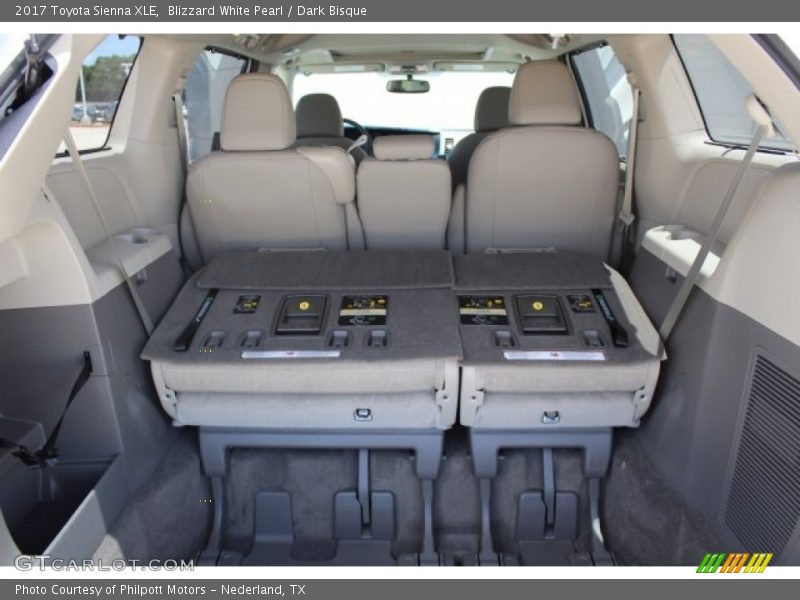 Blizzard White Pearl / Dark Bisque 2017 Toyota Sienna XLE