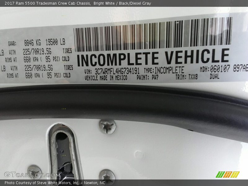 Bright White / Black/Diesel Gray 2017 Ram 5500 Tradesman Crew Cab Chassis