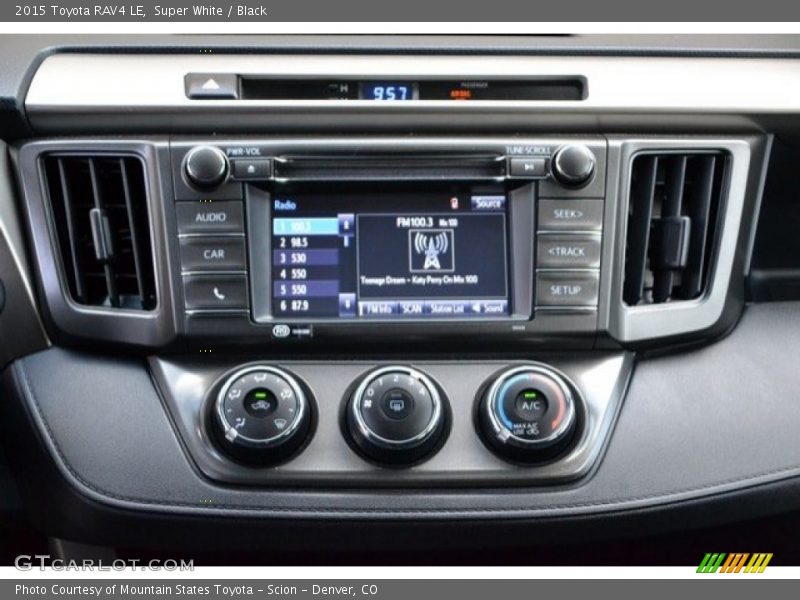 Super White / Black 2015 Toyota RAV4 LE