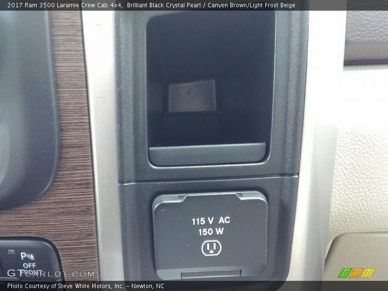 Brilliant Black Crystal Pearl / Canyon Brown/Light Frost Beige 2017 Ram 3500 Laramie Crew Cab 4x4