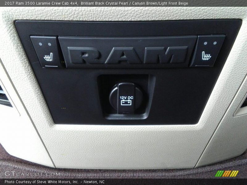 Brilliant Black Crystal Pearl / Canyon Brown/Light Frost Beige 2017 Ram 3500 Laramie Crew Cab 4x4