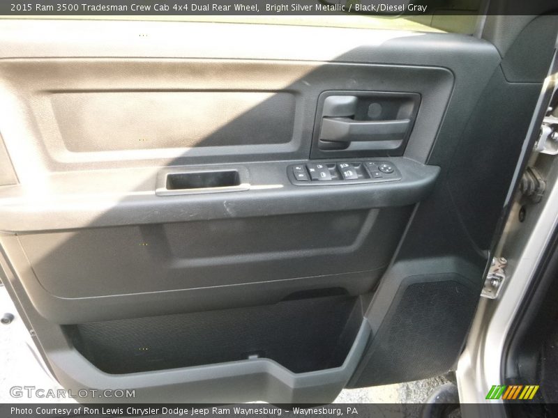 Bright Silver Metallic / Black/Diesel Gray 2015 Ram 3500 Tradesman Crew Cab 4x4 Dual Rear Wheel