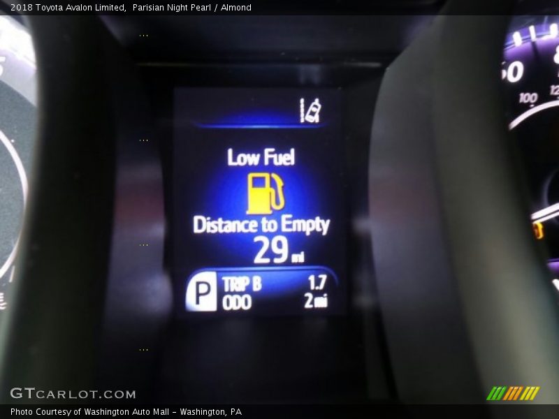 Parisian Night Pearl / Almond 2018 Toyota Avalon Limited