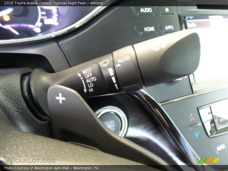 Parisian Night Pearl / Almond 2018 Toyota Avalon Limited