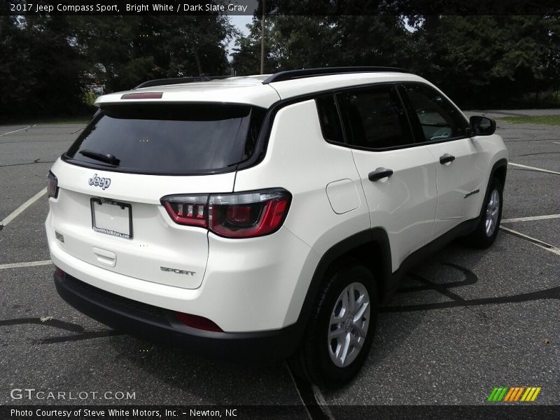 Bright White / Dark Slate Gray 2017 Jeep Compass Sport