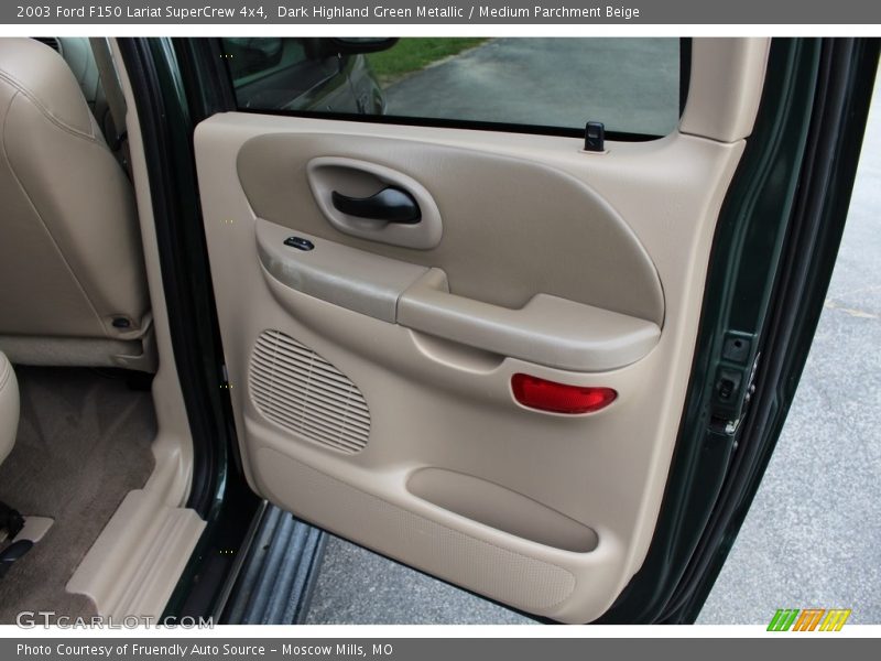 Dark Highland Green Metallic / Medium Parchment Beige 2003 Ford F150 Lariat SuperCrew 4x4