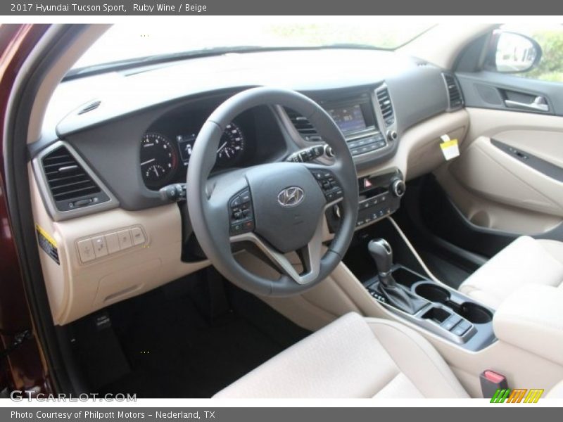 Ruby Wine / Beige 2017 Hyundai Tucson Sport