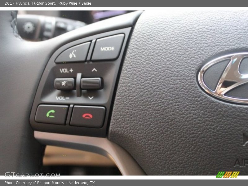 Ruby Wine / Beige 2017 Hyundai Tucson Sport