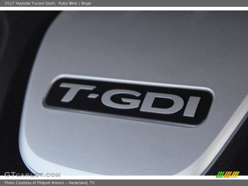 Ruby Wine / Beige 2017 Hyundai Tucson Sport