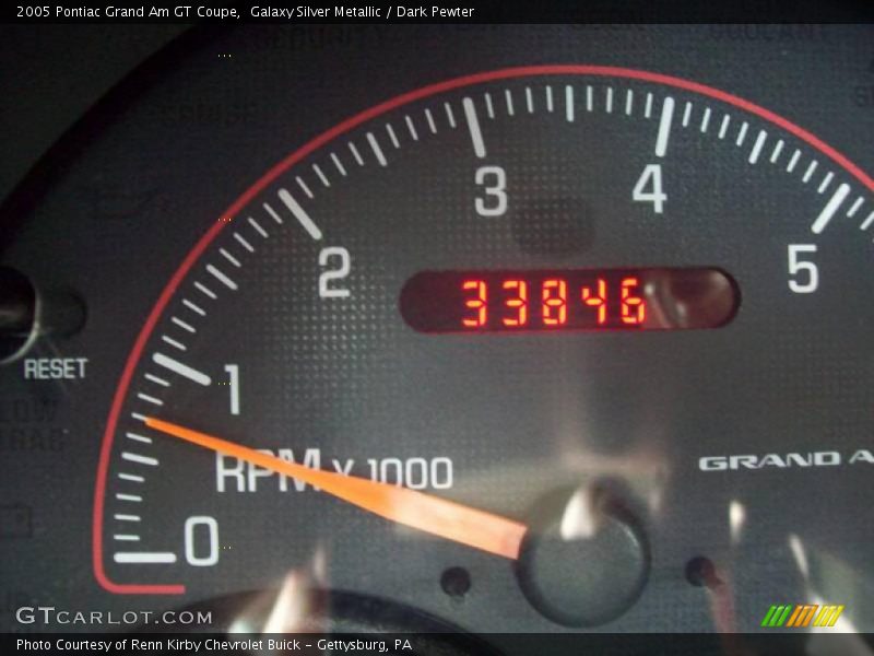 Galaxy Silver Metallic / Dark Pewter 2005 Pontiac Grand Am GT Coupe
