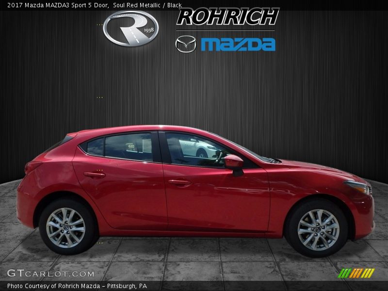 Soul Red Metallic / Black 2017 Mazda MAZDA3 Sport 5 Door