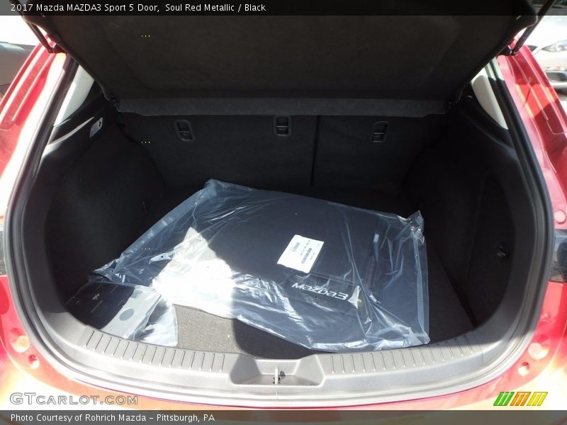 Soul Red Metallic / Black 2017 Mazda MAZDA3 Sport 5 Door