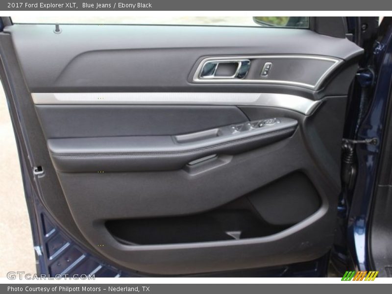 Blue Jeans / Ebony Black 2017 Ford Explorer XLT