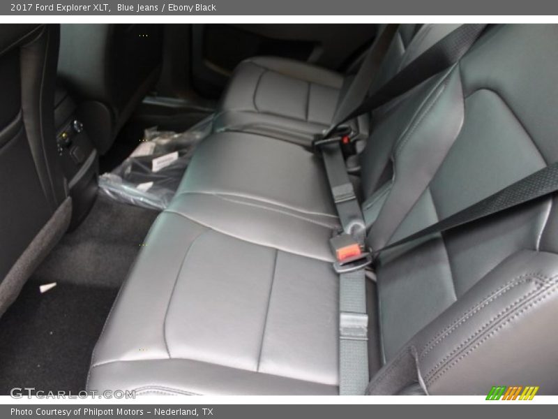 Blue Jeans / Ebony Black 2017 Ford Explorer XLT