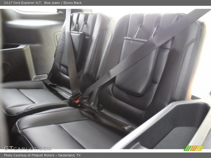 Blue Jeans / Ebony Black 2017 Ford Explorer XLT