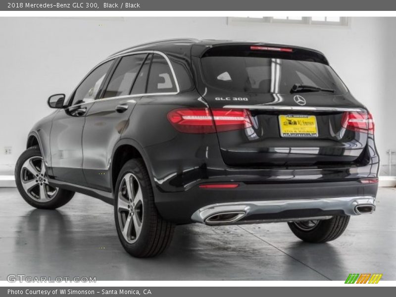 Black / Black 2018 Mercedes-Benz GLC 300