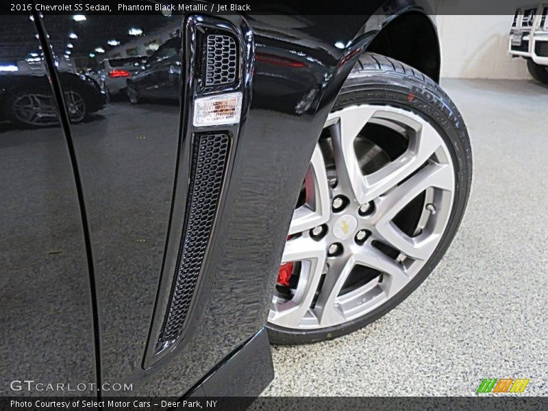  2016 SS Sedan Wheel