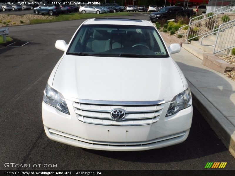 Blizzard White Pearl / Graphite 2007 Toyota Avalon XL