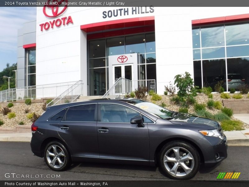 Magnetic Gray Metallic / Light Gray 2014 Toyota Venza XLE AWD