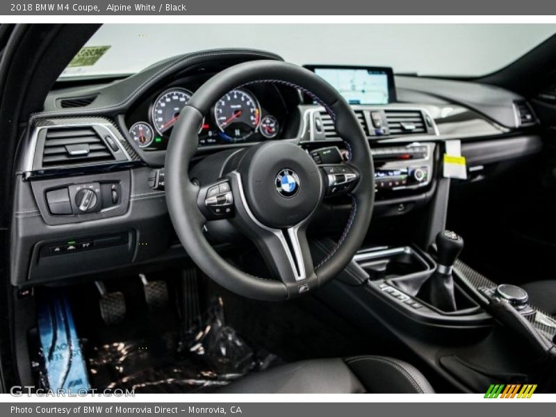 Alpine White / Black 2018 BMW M4 Coupe