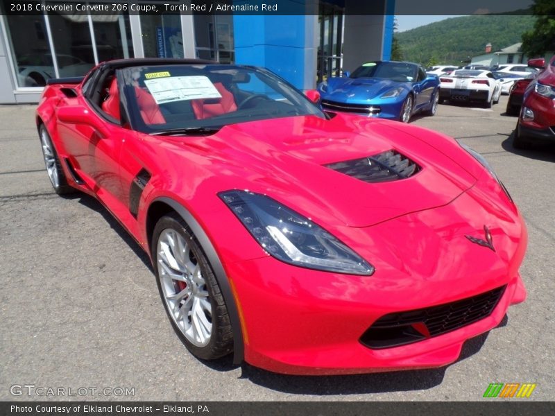 Front 3/4 View of 2018 Corvette Z06 Coupe