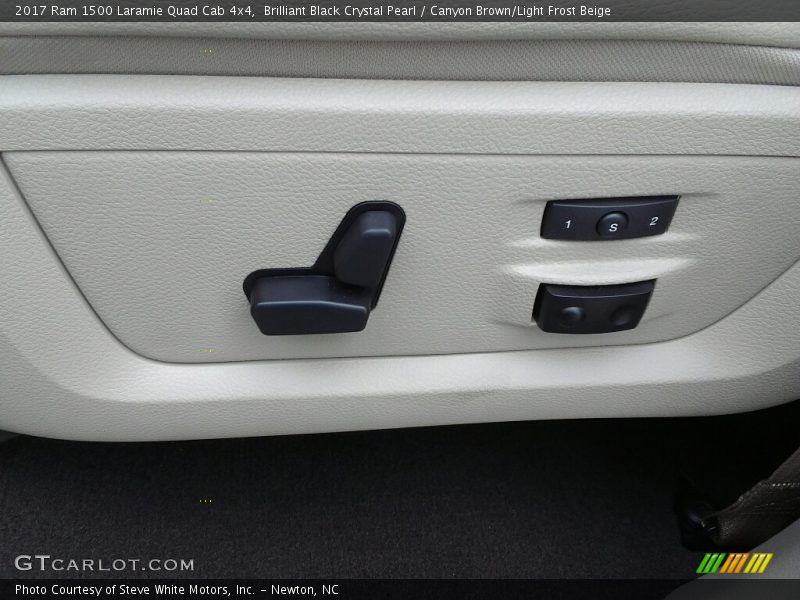 Brilliant Black Crystal Pearl / Canyon Brown/Light Frost Beige 2017 Ram 1500 Laramie Quad Cab 4x4