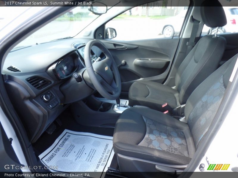 Summit White / Jet Black 2017 Chevrolet Spark LS
