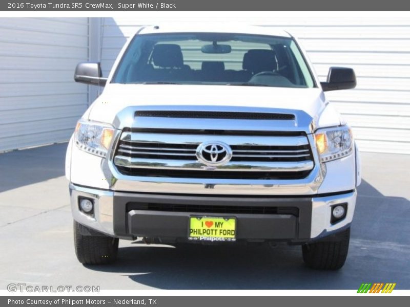 Super White / Black 2016 Toyota Tundra SR5 CrewMax
