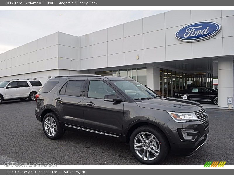 Magnetic / Ebony Black 2017 Ford Explorer XLT 4WD