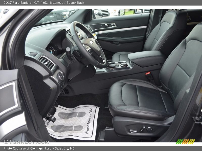Magnetic / Ebony Black 2017 Ford Explorer XLT 4WD