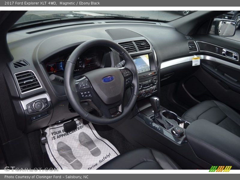Magnetic / Ebony Black 2017 Ford Explorer XLT 4WD