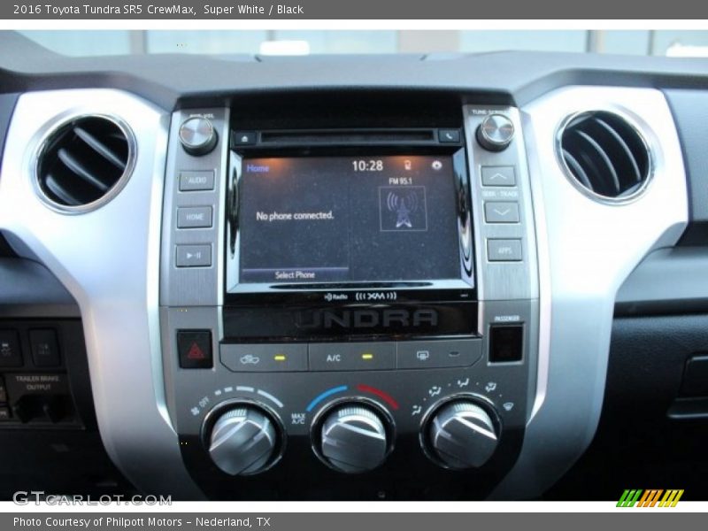 Super White / Black 2016 Toyota Tundra SR5 CrewMax