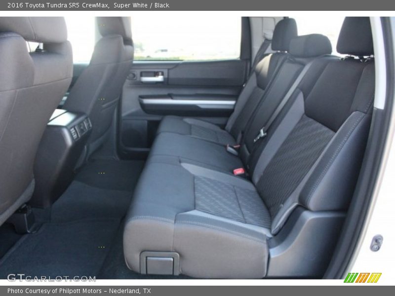 Super White / Black 2016 Toyota Tundra SR5 CrewMax