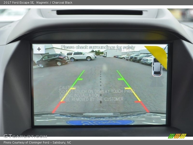 Magnetic / Charcoal Black 2017 Ford Escape SE
