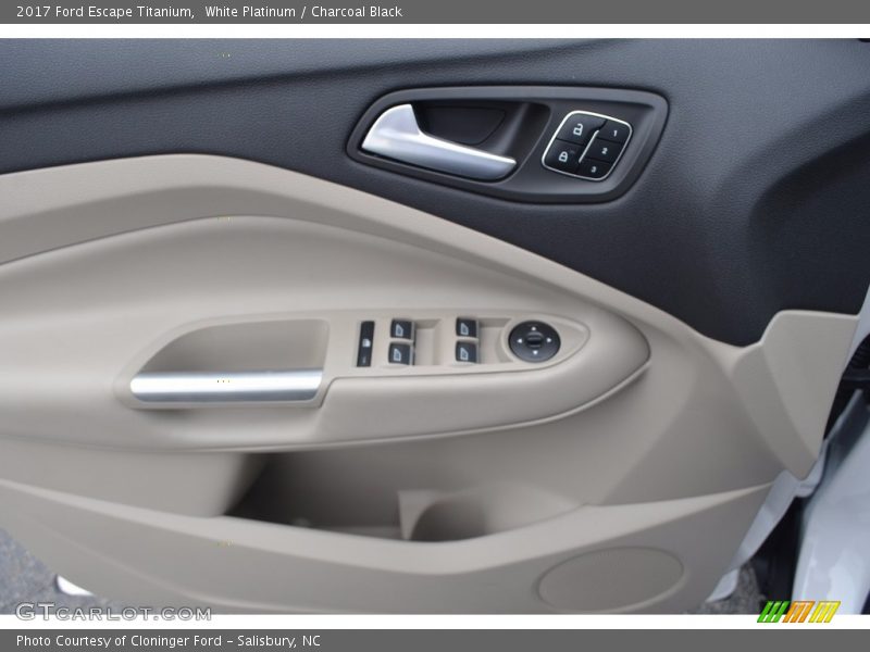 White Platinum / Charcoal Black 2017 Ford Escape Titanium