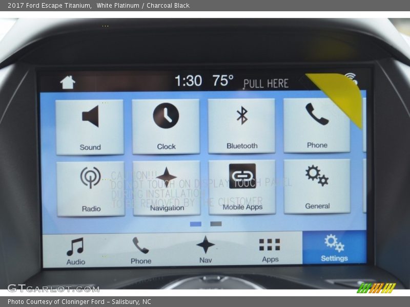 White Platinum / Charcoal Black 2017 Ford Escape Titanium